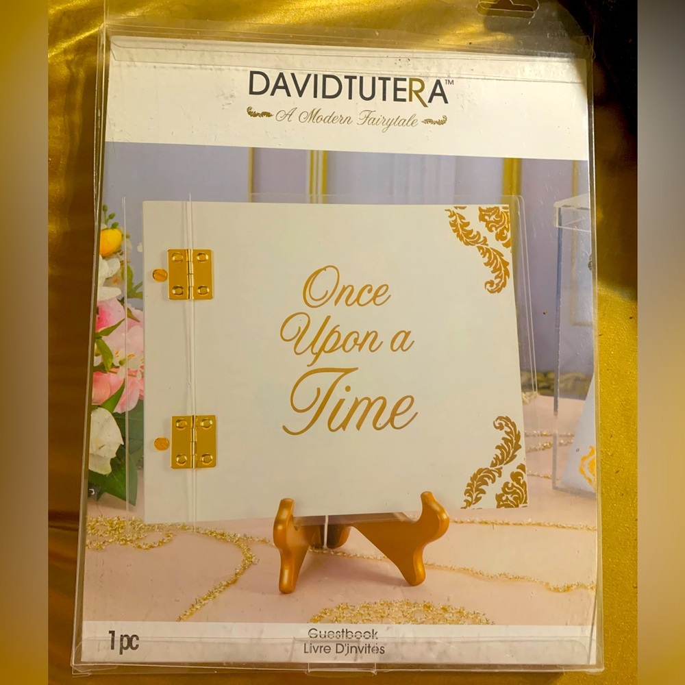 David Tutera Wedding/Party Guestbook A Modern Fairytale Brand New in Clear Box.